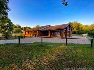 1109 E 176th St N, Skiatook, OK 74070