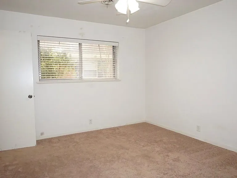 1716 Edna Ave — Photo 19