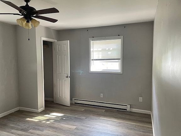 2nd image of 671 Howards Creek Rd #4