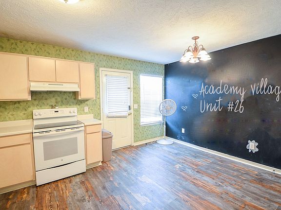 3rd image of 101 Starr Ave #26