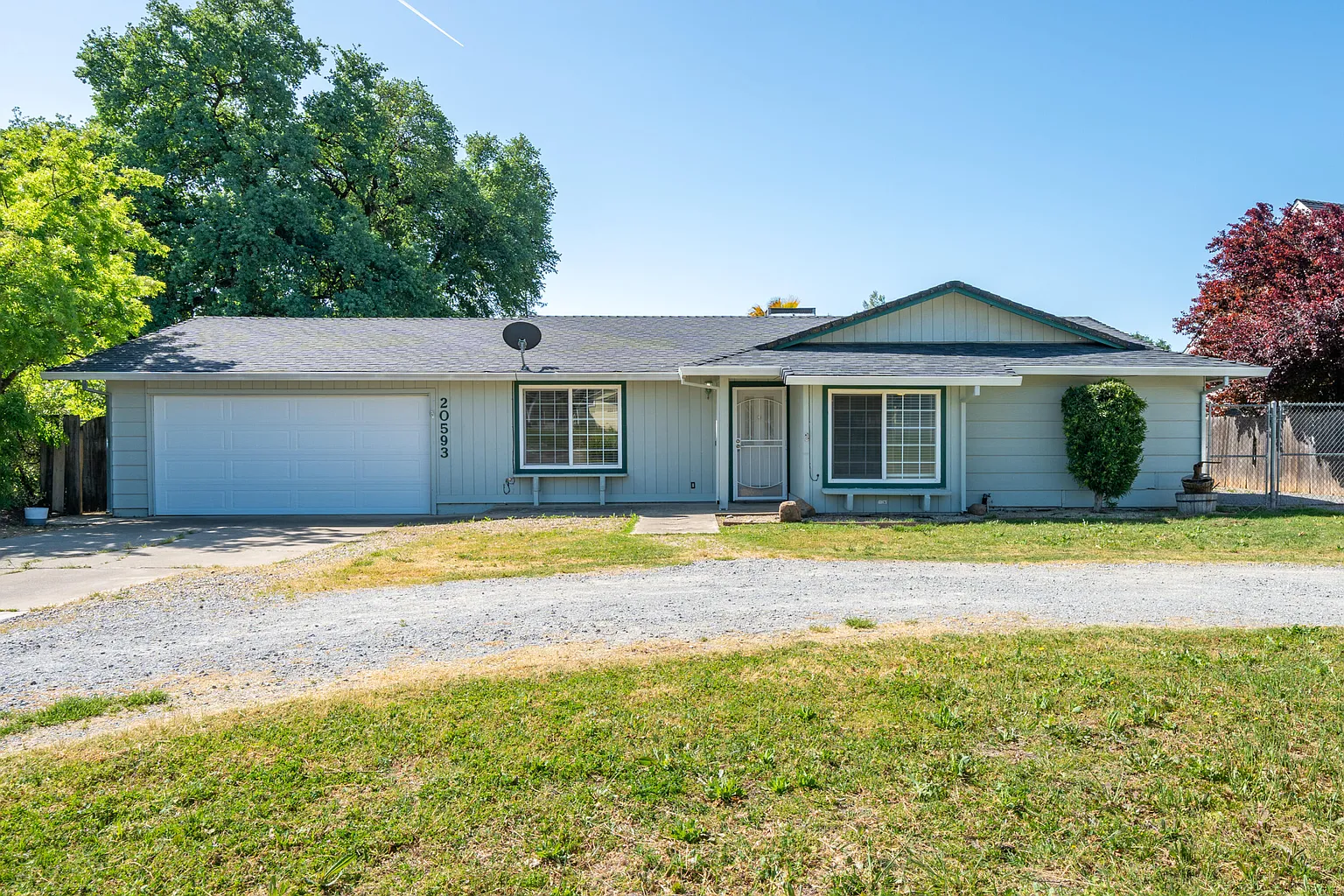 20593 Robinson Glen Dr photo 1