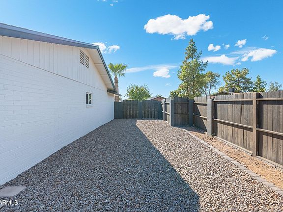 5th image of 18001 N 43RD Way