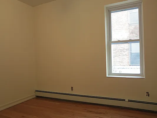 Rented by Target Realty Group | media 27