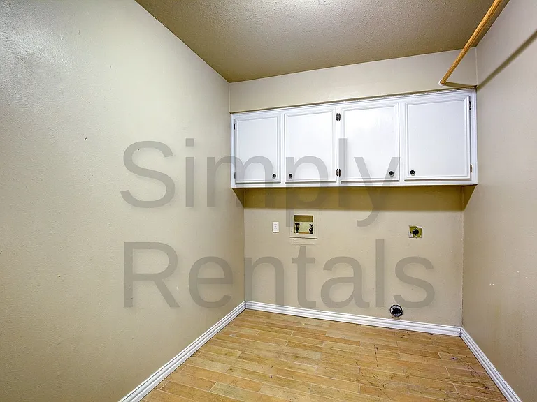 6716 Sayle St — Photo 23