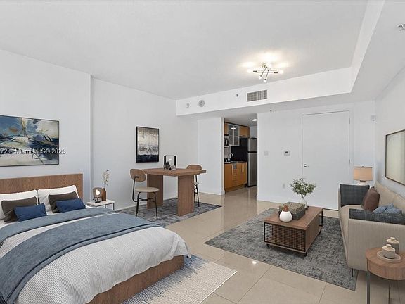 2nd image of 1750 N Bayshore Dr APT 3107