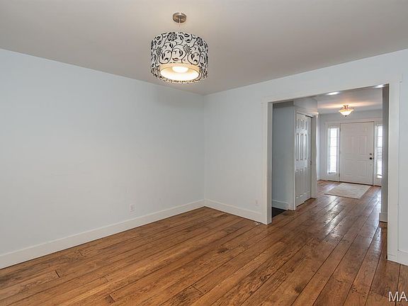 5th image of 48 Cimmaron Dr