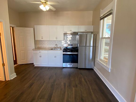 2nd image of 506 Whitelock St #D