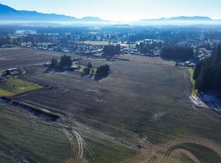 10972 Peacock Ln, Burlington, WA