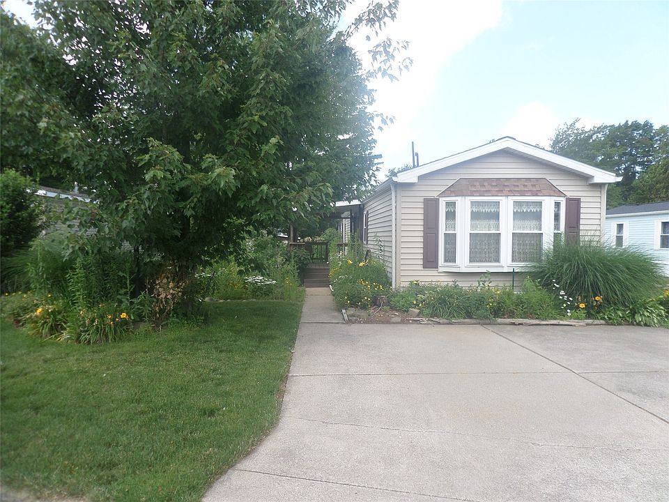 1st image of 8208 Cloveridge Dr