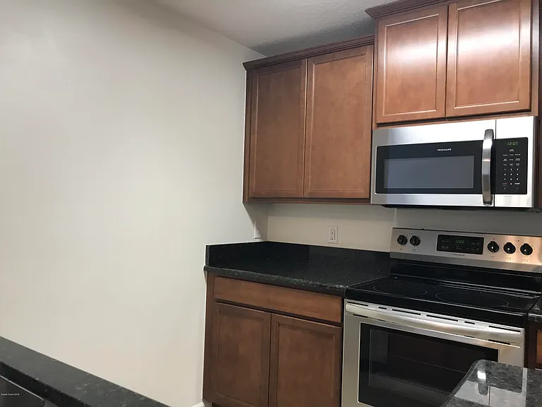 4007 Meander Pl #203 — Photo 2