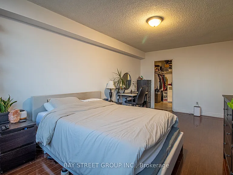 2050 Bridletowne Cir #1712 — Photo 19