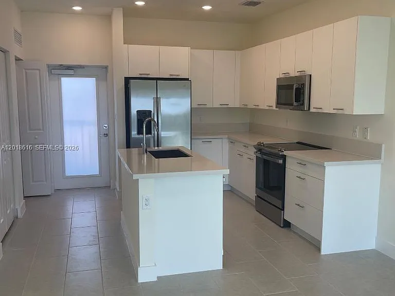 8167 NW 41st St #407 — Photo 37
