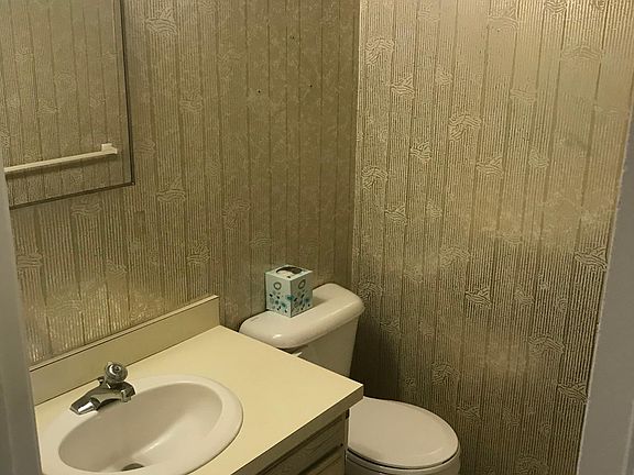 4th image of 4486 Fairway Dr