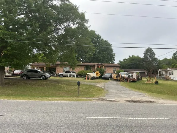 3983 State Highway 80 W, Phenix City, AL 36870
