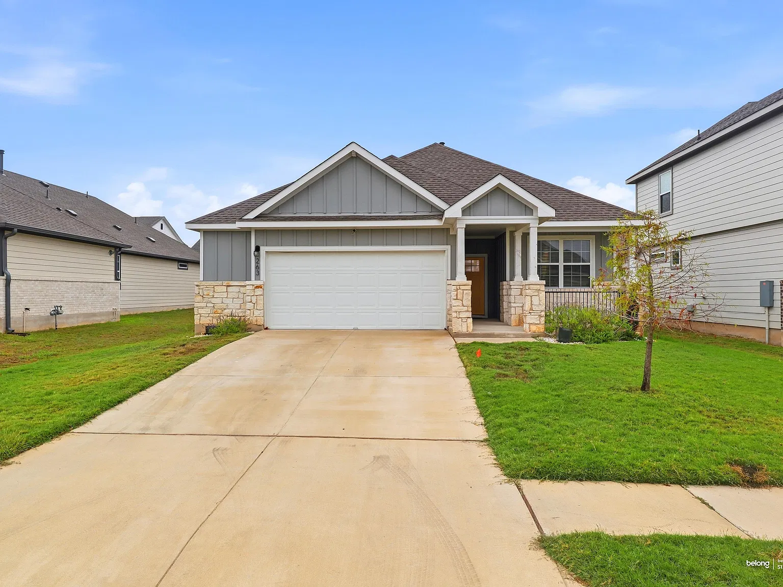 4 bed, 2.0 bath, 1550 sqft, $1,900 — Photo 2