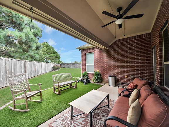 5th image of 27138 Cottage Stream Ln