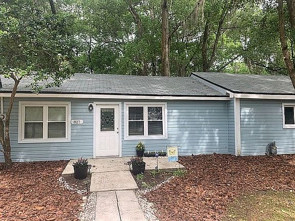 4th image of 827 NW 42nd Ave