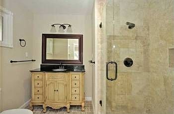 3rd image of 6208 Lake Arrowhead Dr