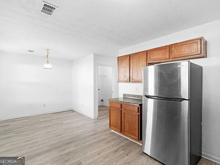 305 Nunnally Dr — Photo 12