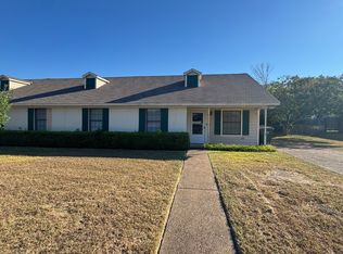2602 Comanche Dr, Woodway, TX 76712