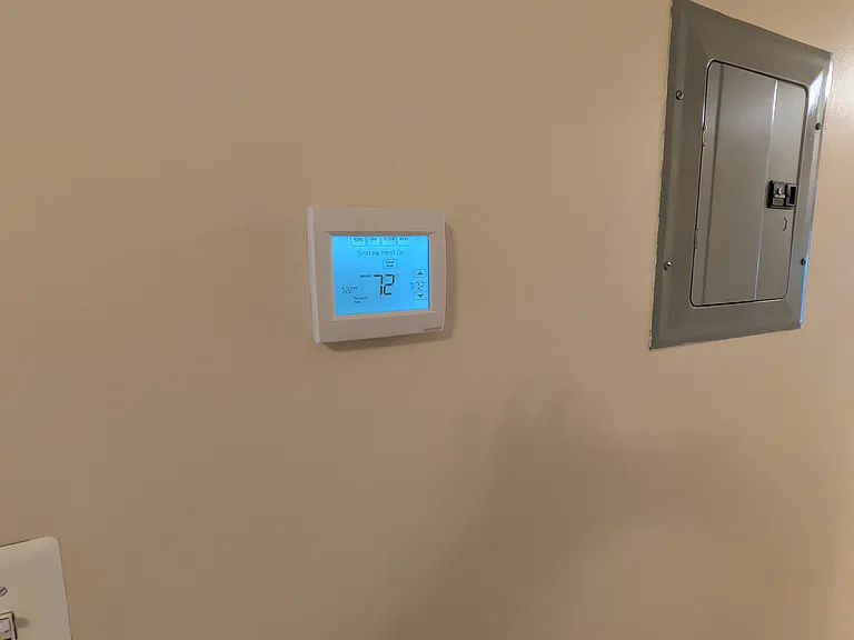 213 Palmer St #1 — Photo 8