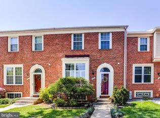 8 Macconnachy Sq, Baltimore, MD 21207