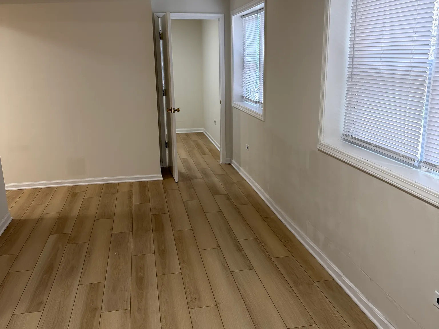 2 bed, 650 sqft, $1,600 — Photo 3