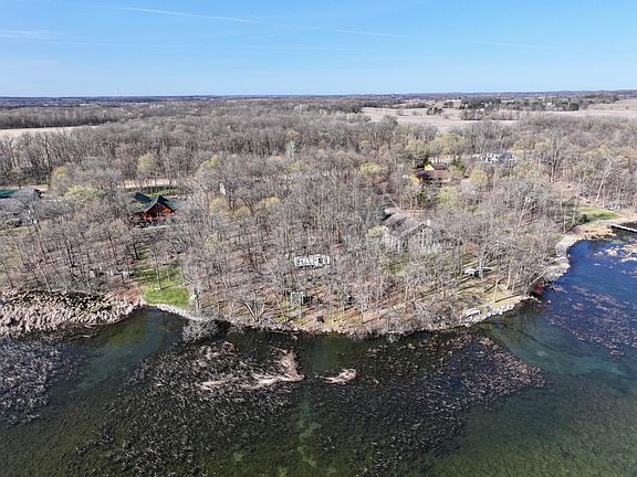 3rd image of 35291 Adams Point Ln