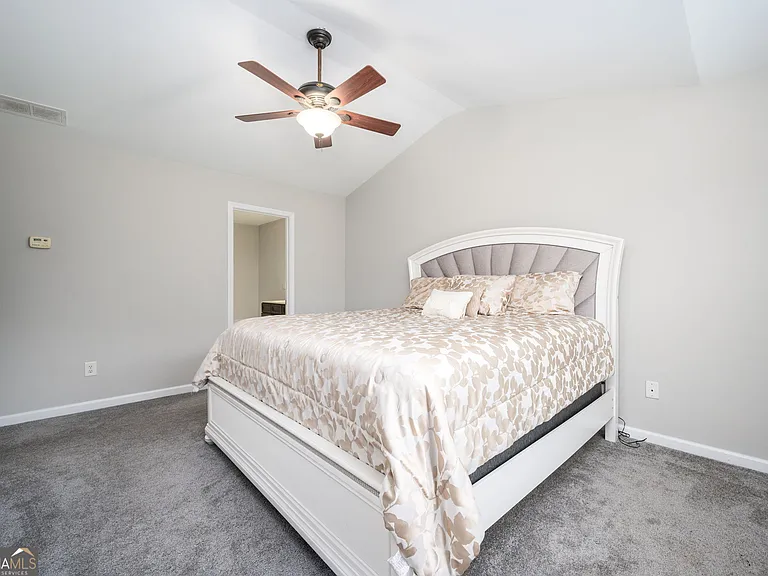 1796 Umberland Way — Photo 18