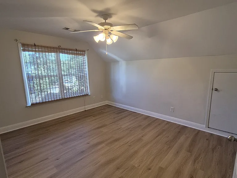 325 Veranda Park Ln — Photo 14