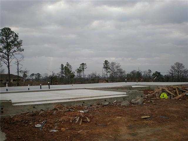 1st image of 103 Keo Keo Dr #1