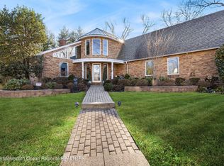 9 Emma Dr, Ocean, NJ 07712