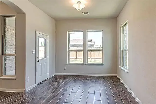 20008 Navarre Ter — Photo 5