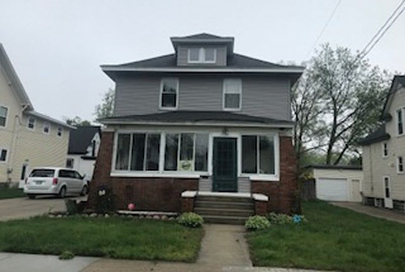 1st image of 441 College Ave