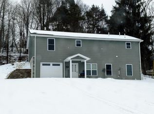 50 Beck Aly, Reynoldsville, PA 15851