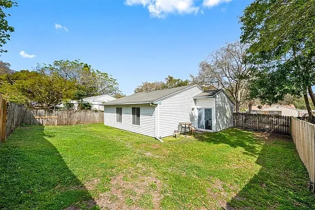 3784 Palace Dr — Photo 15