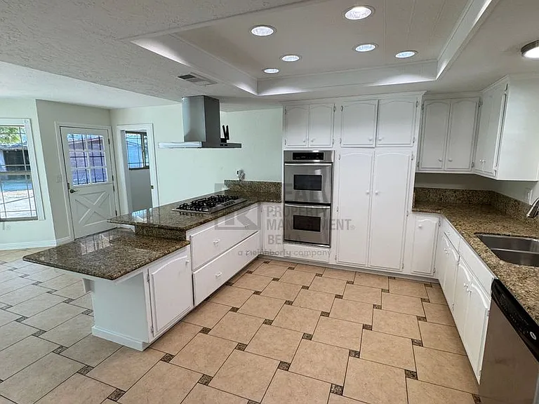 30955 De Portola Rd — Photo 2