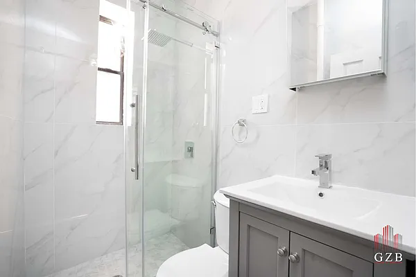 Rented by Avenues Real Estate | media 6