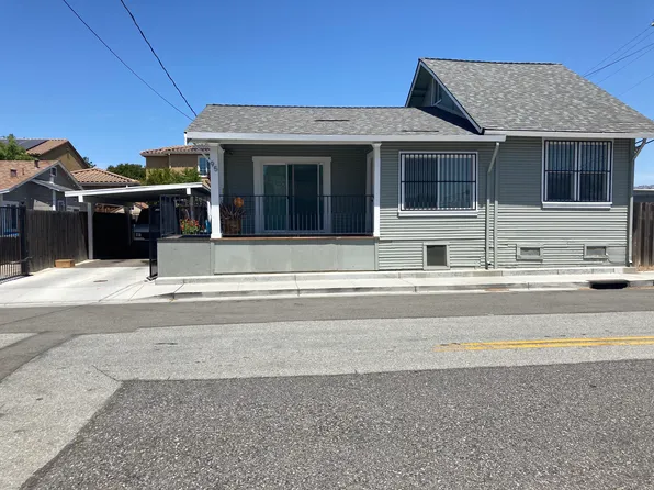 95 Bisceglia Ave, Morgan Hill, CA 95037