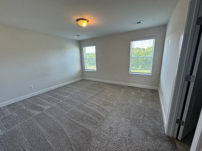 958 Oak Ridge Ln #958 — Photo 15