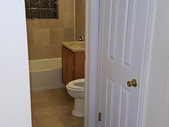 3rd image of 6903 N Bell Ave APT 1W