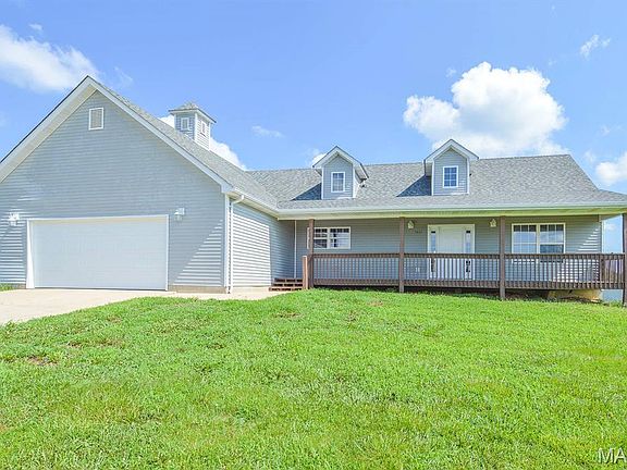 2nd image of 1031 Franklin Ct