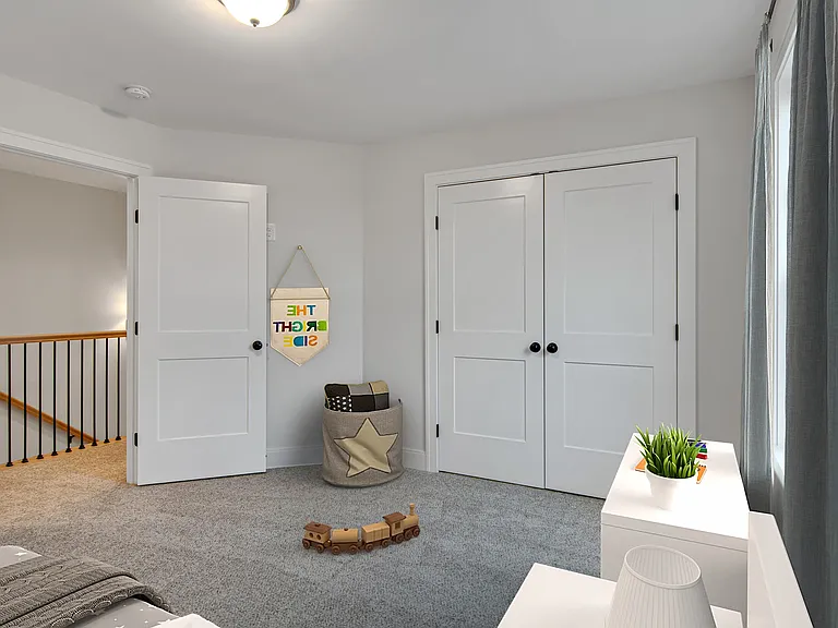 196 Karen Dr — Photo 17