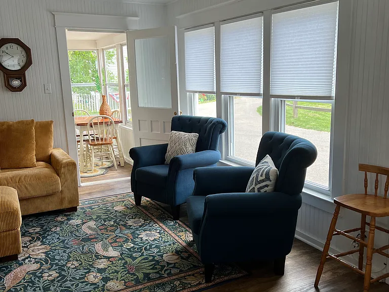 2036 Midlake Dr — Photo 14