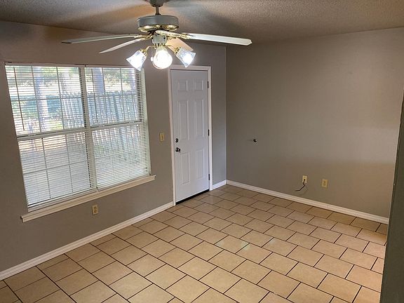 5th image of 34 Wilma Ave #40