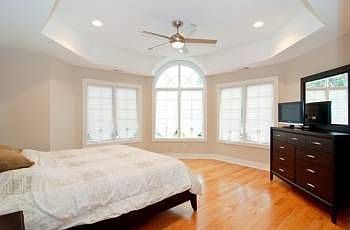 5th image of 7846 W Bloomingdale Ave