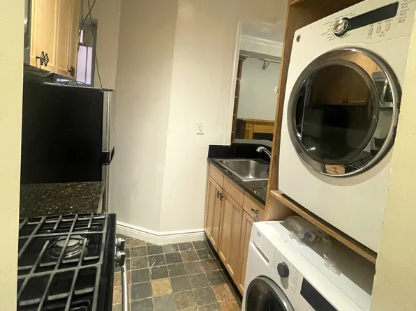 471 West 140th Street image 8 of 9