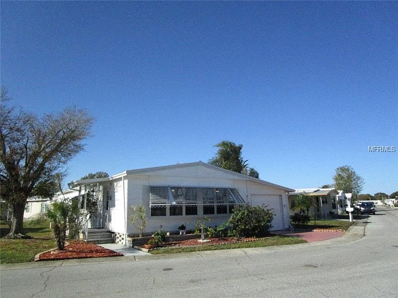 1st image of 159 Dolphin Dr N