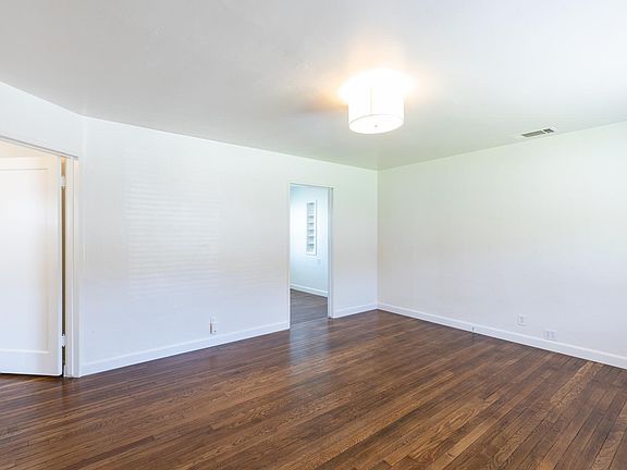 5th image of 170 Homewood Ave