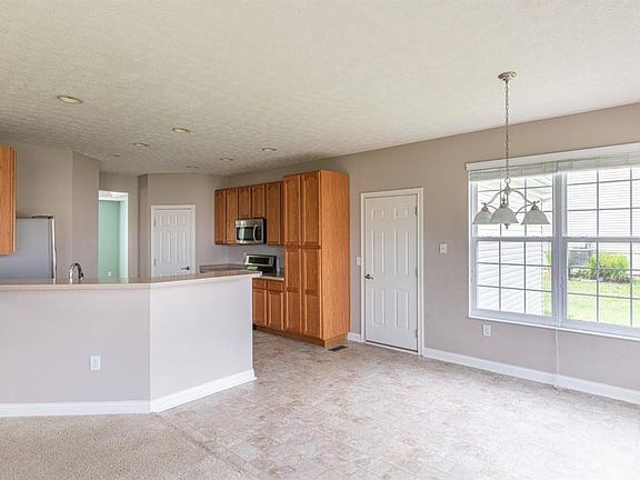 4th image of 5158 Aspenwood Dr
